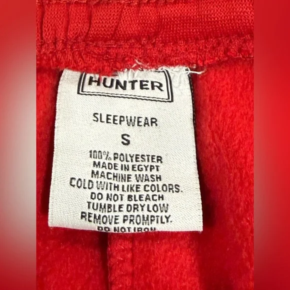 Hunter Sleepwear Red Lounge Set V-Neck Sweatshirt & Cargo Joggers Small NWOT - Picture 12 of 13
